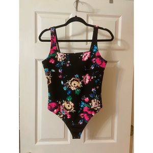 **2 for $19** Express Square Neck Floral Bodysuit Size Small NWOT